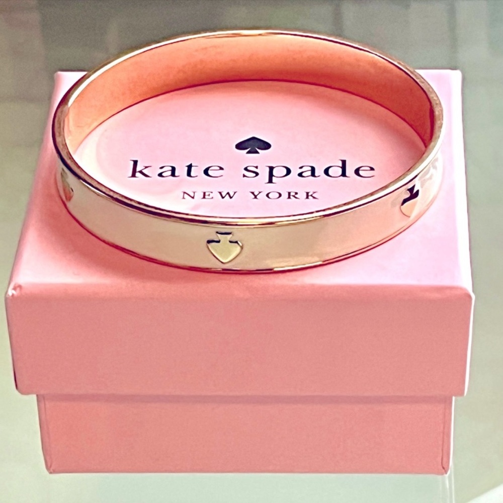 NWT Kate Spade ♠️ Cream & Gold
Colored Brand New Bangle Bracelet - Picture 2 of 5